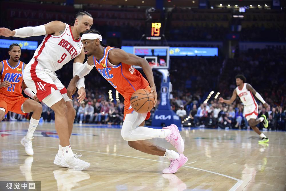 了她的留洋 了她的留洋