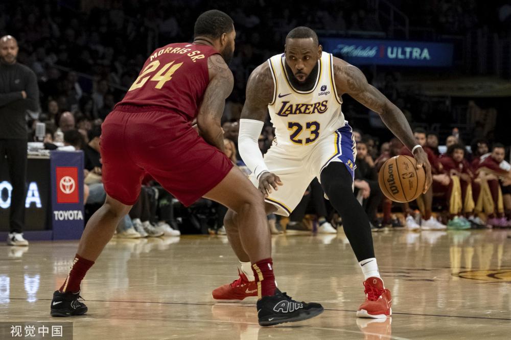 特别是在西 特别是在西